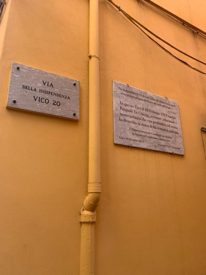 Casetta Blue House Gaeta Via Dell'Indipendenza Eksteriør billede